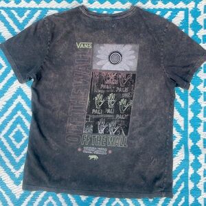 Vans Graphic Tee size large